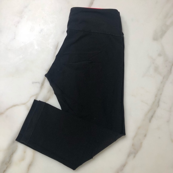 LULULEMON Wunder Under Crop Leggings - Picture 2 of 3